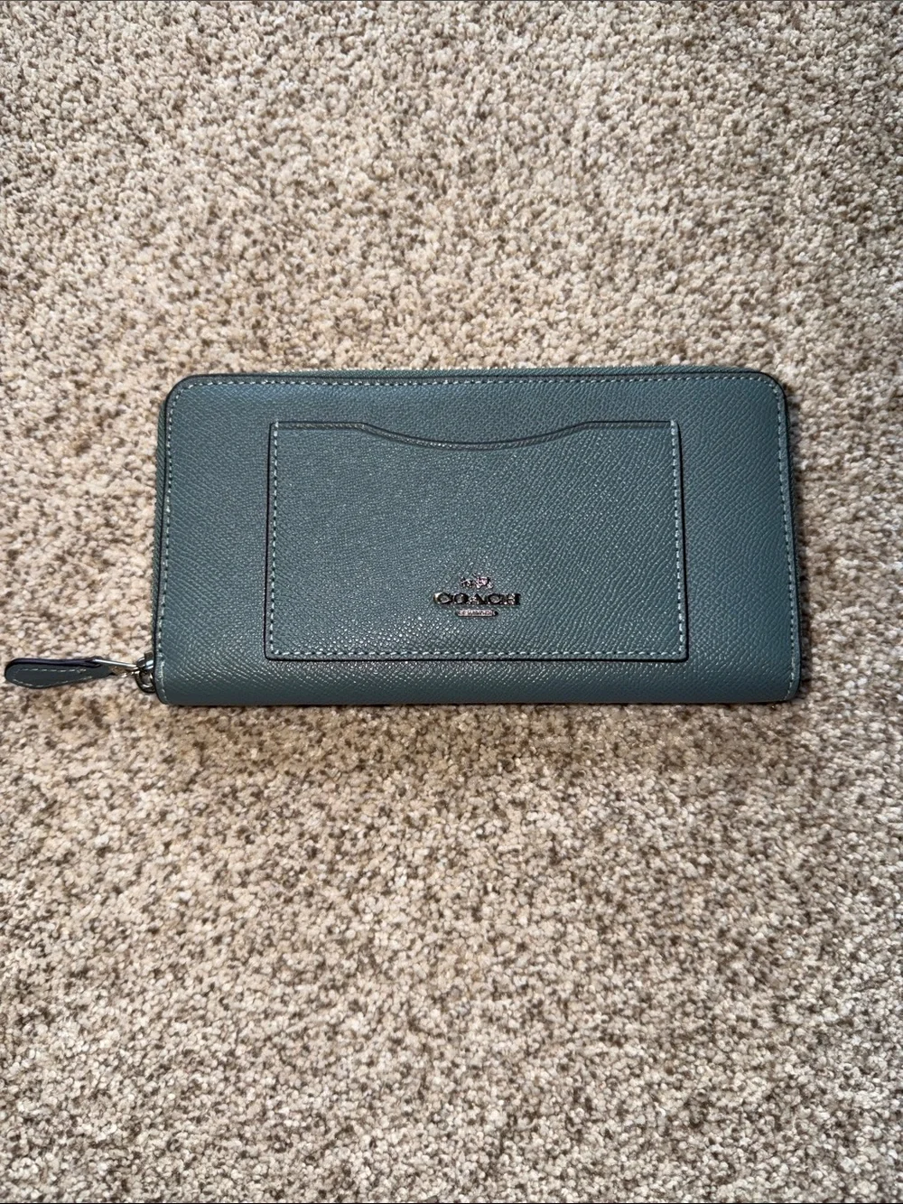 Coach Crossgrain Leather Accordion Zip Wallet in Sage Green New!!